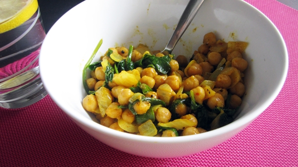 Vegan Chana Masala (Quick & Easy Gluten-Free Indian Curry Recipe) — Vegangela