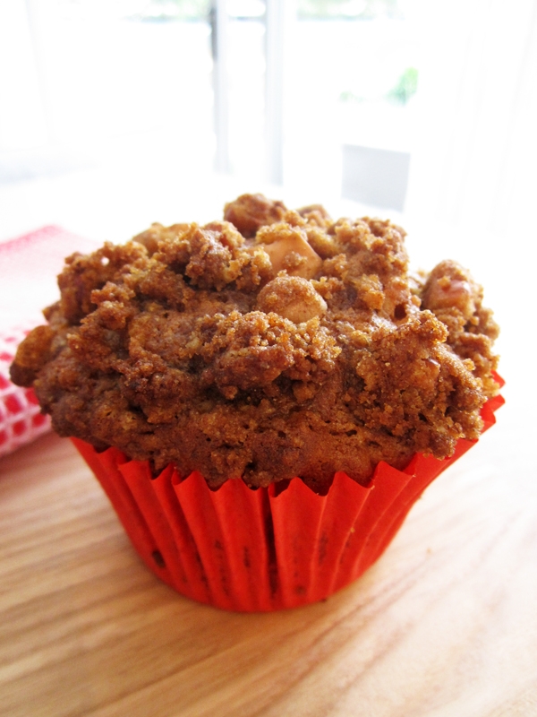 Vegan Caramel Apple Muffins