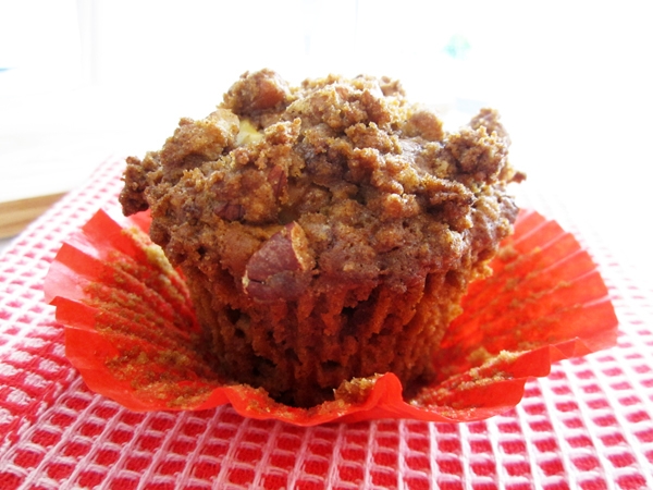 Vegan Caramel Apple Muffins