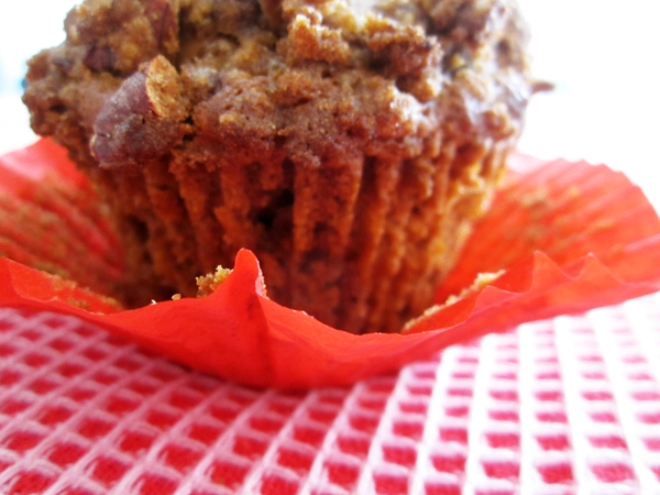 Vegan Caramel Apple Muffins