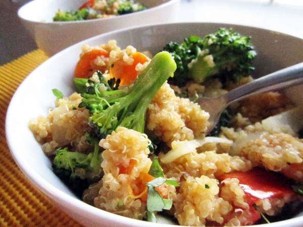 Red Curry Quinoa (Vegan, Gluten-Free)