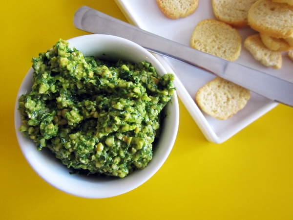 Rocket (Arugula) & Cashew Spread - Vegan and Gluten-Free