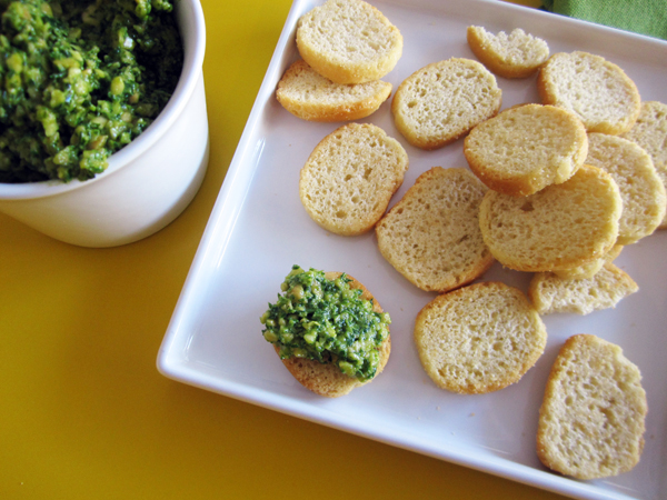 Rocket (Arugula) & Cashew Spread - Vegan and Gluten-Free