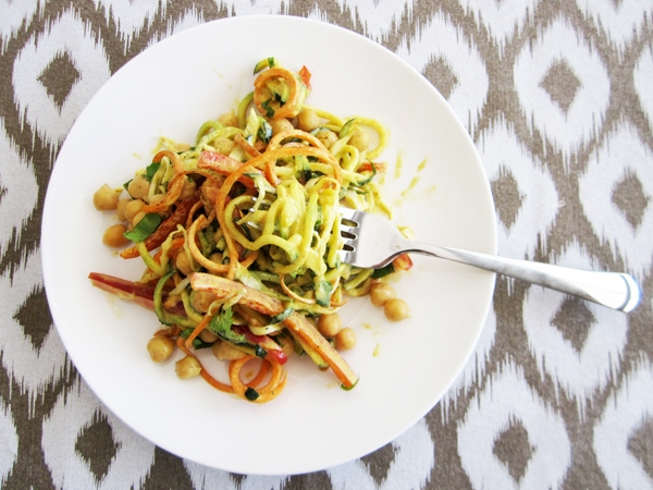 Curried Chickpea & Veggie Noodle Salad – Vegan & Gluten-Free