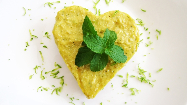 Raw Mango Cheesecake - Vegan and Gluten-Free (Use cookie-cutters instead of cheesecake pans!)