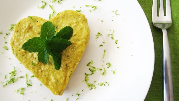 Raw Mango Cheesecake - Vegan and Gluten-Free (Use cookie-cutters instead of cheesecake pans!)