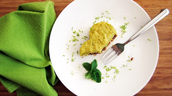 Raw Mango Cheesecake - Vegan and Gluten-Free (Use cookie-cutters instead of cheesecake pans!)