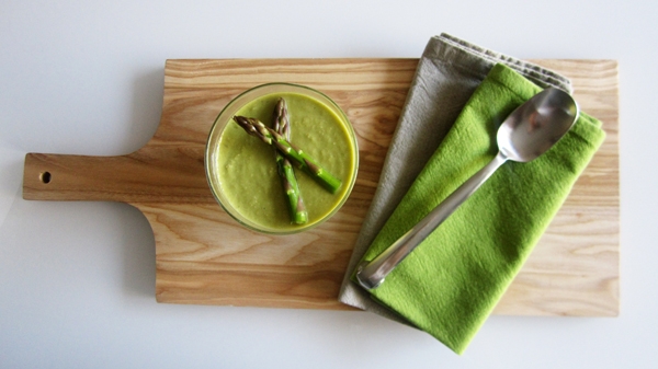 Vegan Cream of Asparagus Soup - Cashews make it creamy!