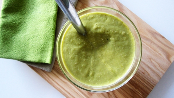 Vegan Cream of Asparagus Soup - Cashews make it creamy!