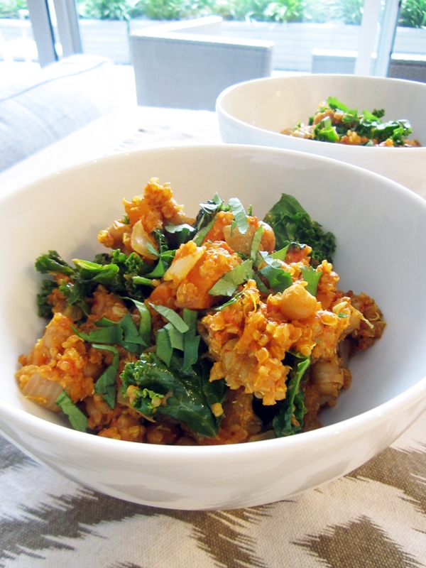 Quick & Easy Indian Curry Quinoa - Vegan, Gluten-Free, and ready in no time!